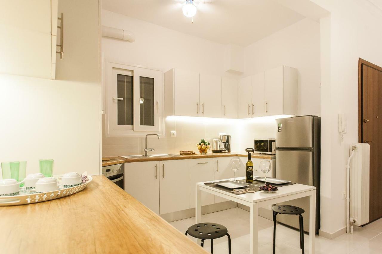Classy And Stylish Private Apartment At Acropolis Museum Metro Station Athén Kültér fotó